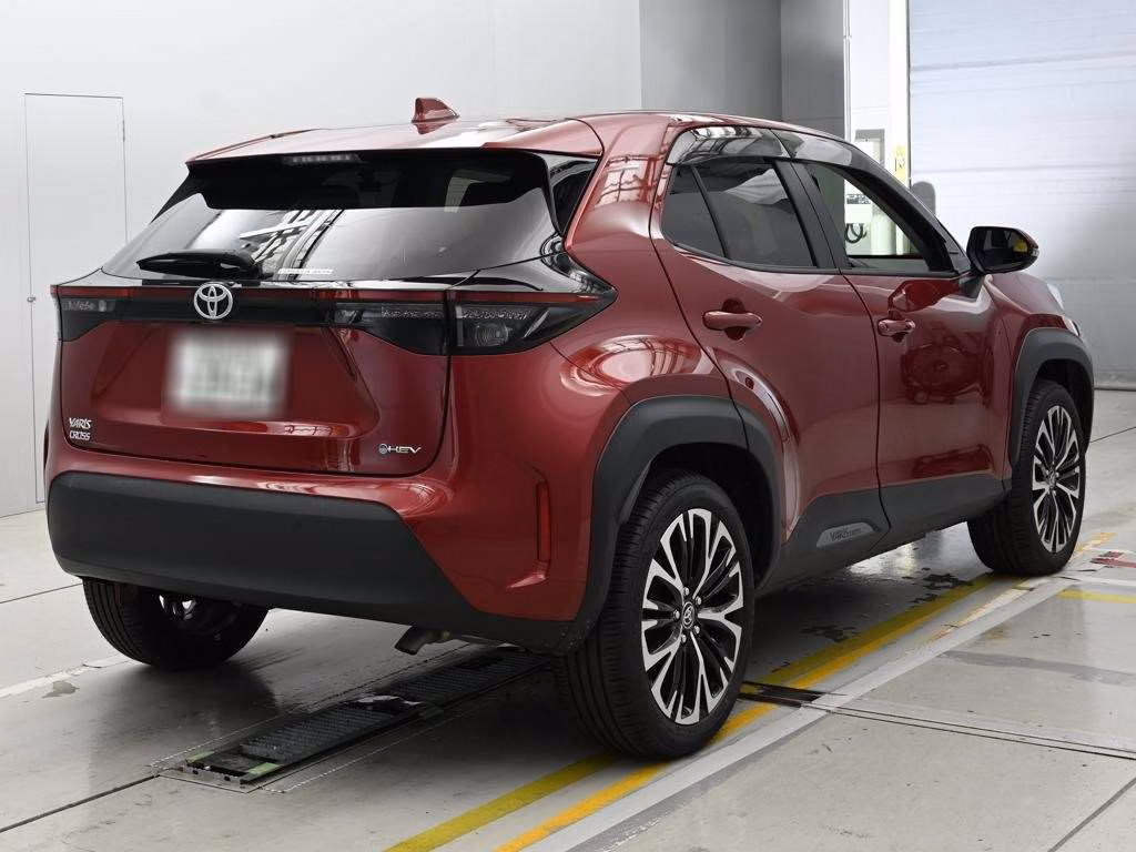 TOYOTA YARIS CROSS