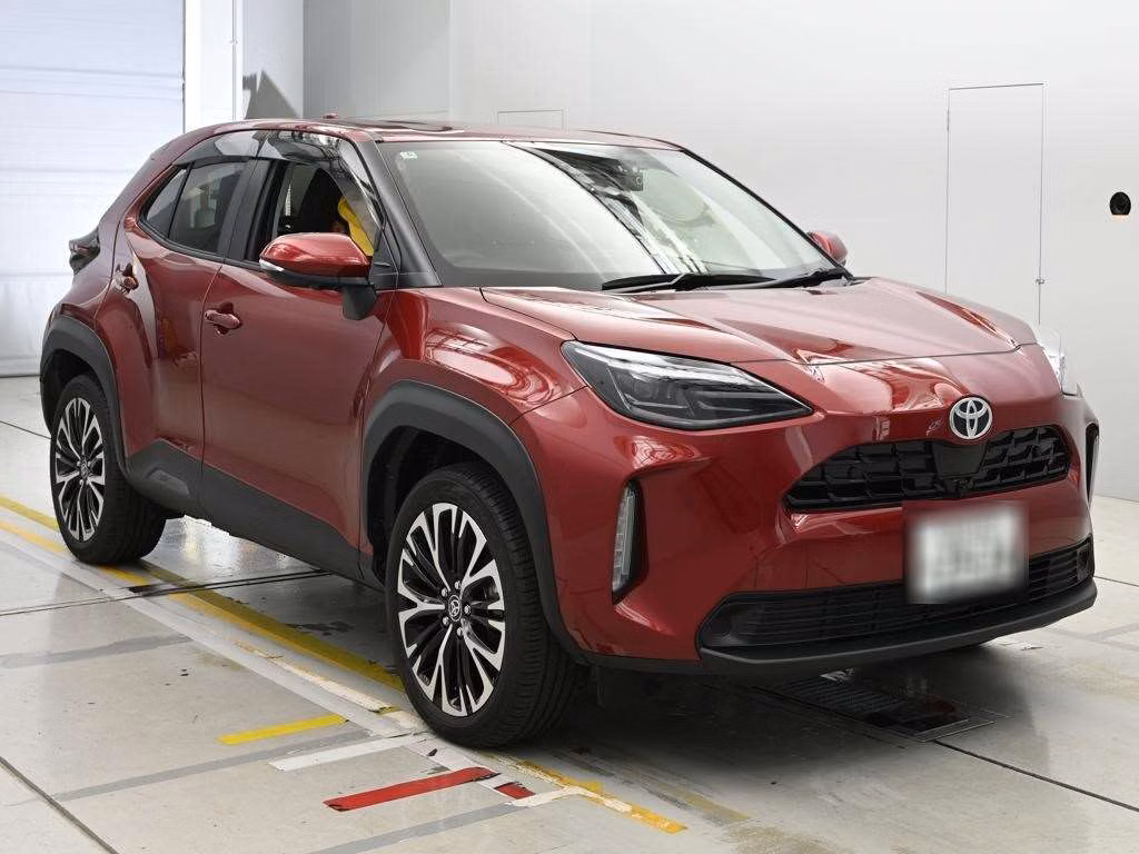 TOYOTA YARIS CROSS