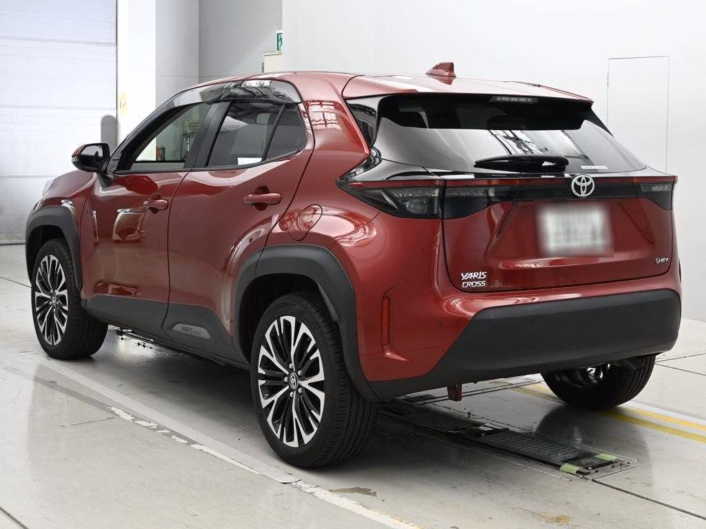 TOYOTA YARIS CROSS