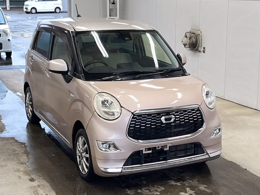 DAIHATSU CAST