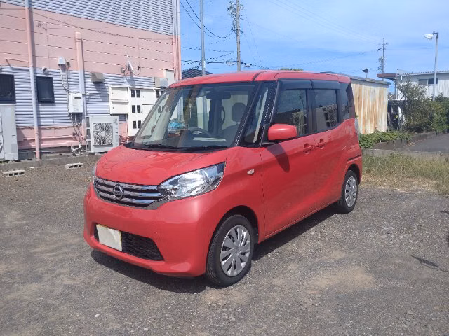 Nissan DAYZ Roox
