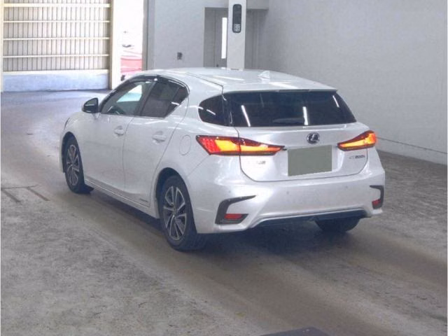 LEXUS CT200H