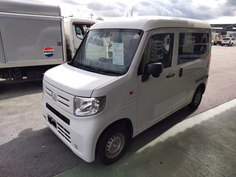 HONDA N-VAN