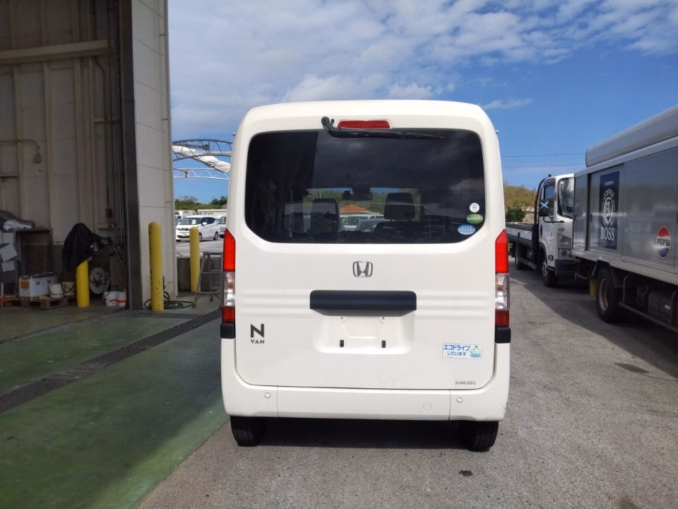 HONDA N-VAN