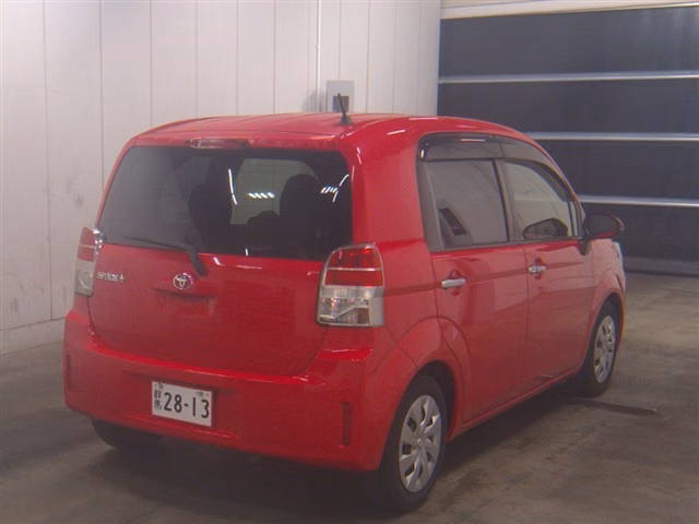 TOYOTA SPADE