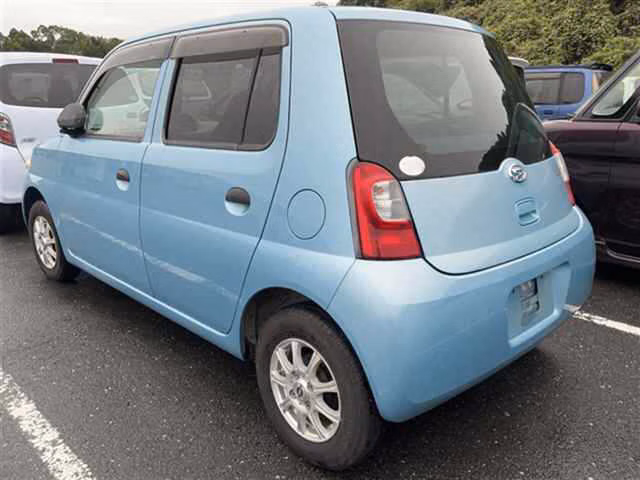 DAIHATSU ESSE