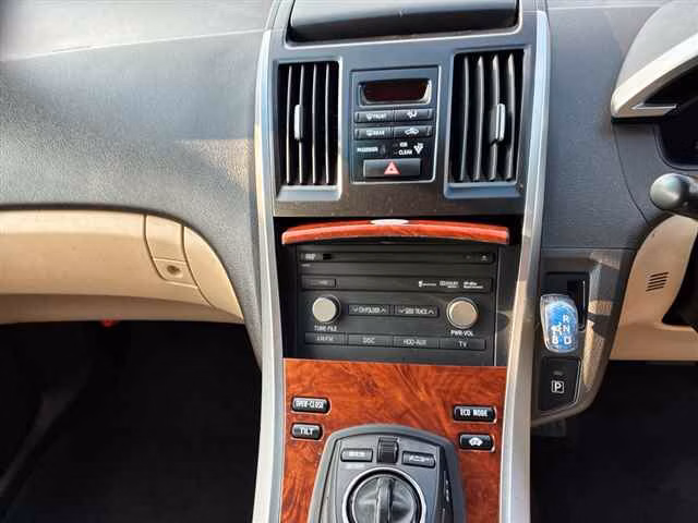 TOYOTA SAI