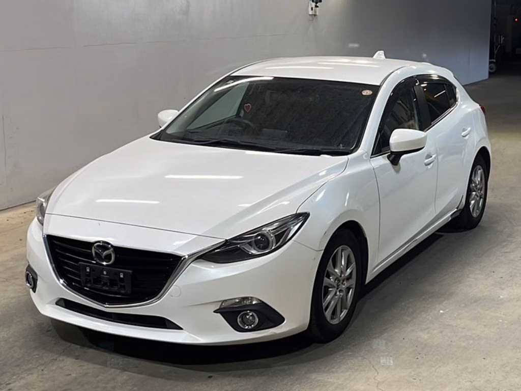 MAZDA AXELA