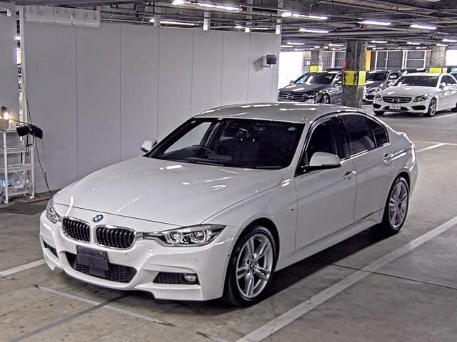 BMW 3-SERIES
