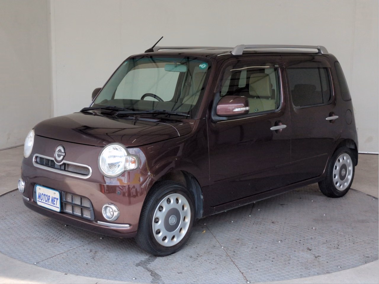 DAIHATSU MIRA COCOA