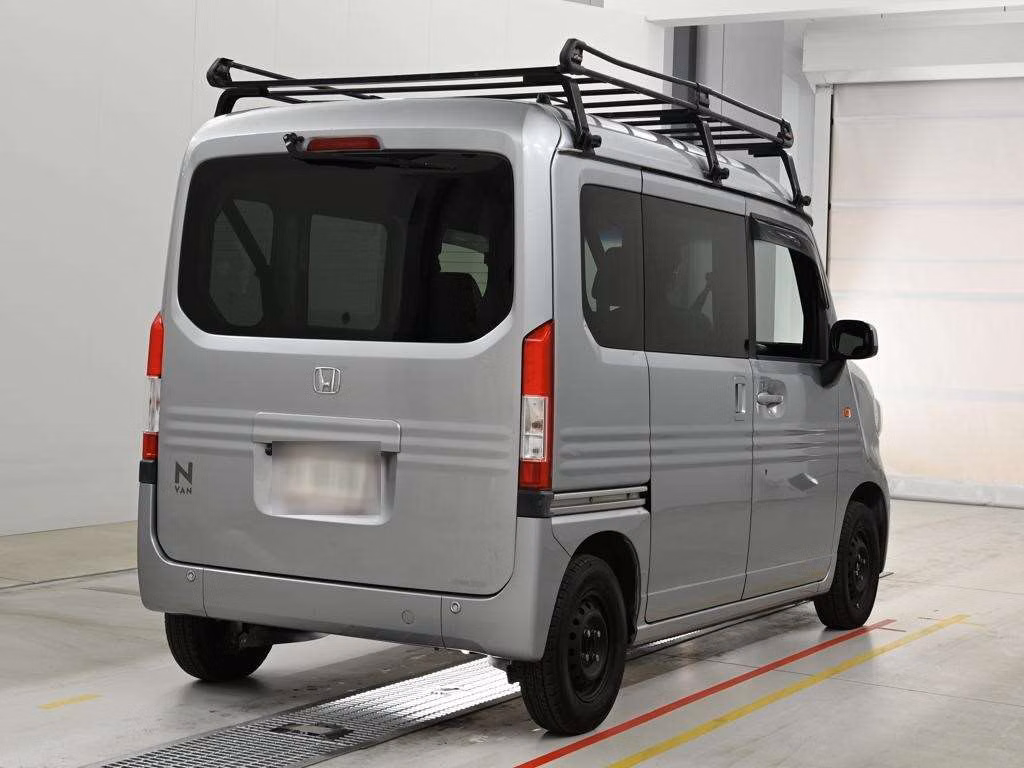 HONDA N-VAN