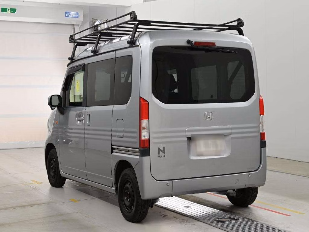 HONDA N-VAN