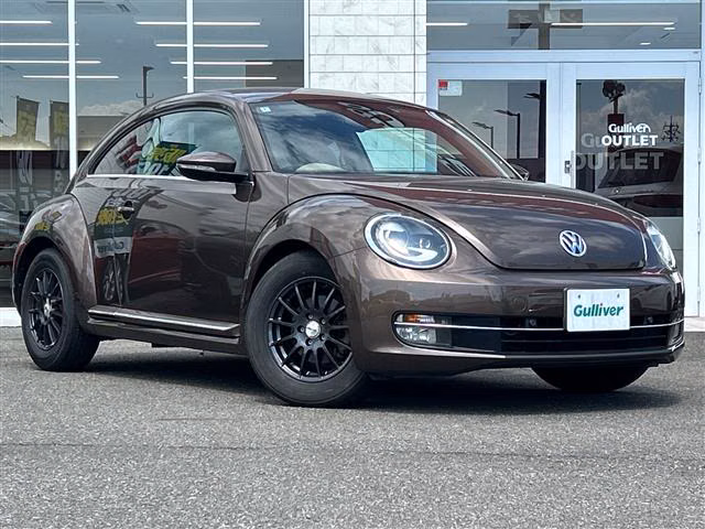 VOLKSWAGEN BEETLE