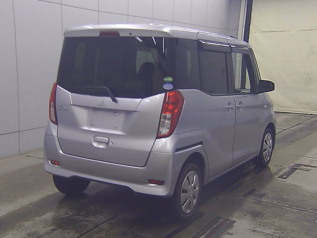 MITSUBISHI EK SPACE