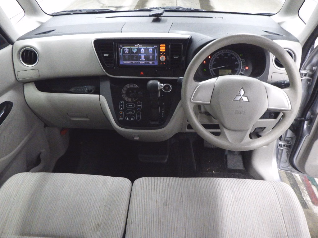 MITSUBISHI EK SPACE