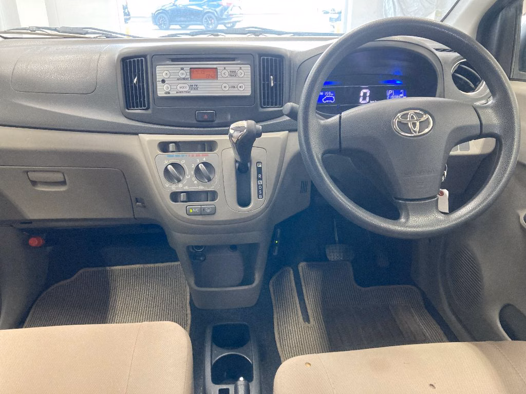 TOYOTA PIXIS EPOCH