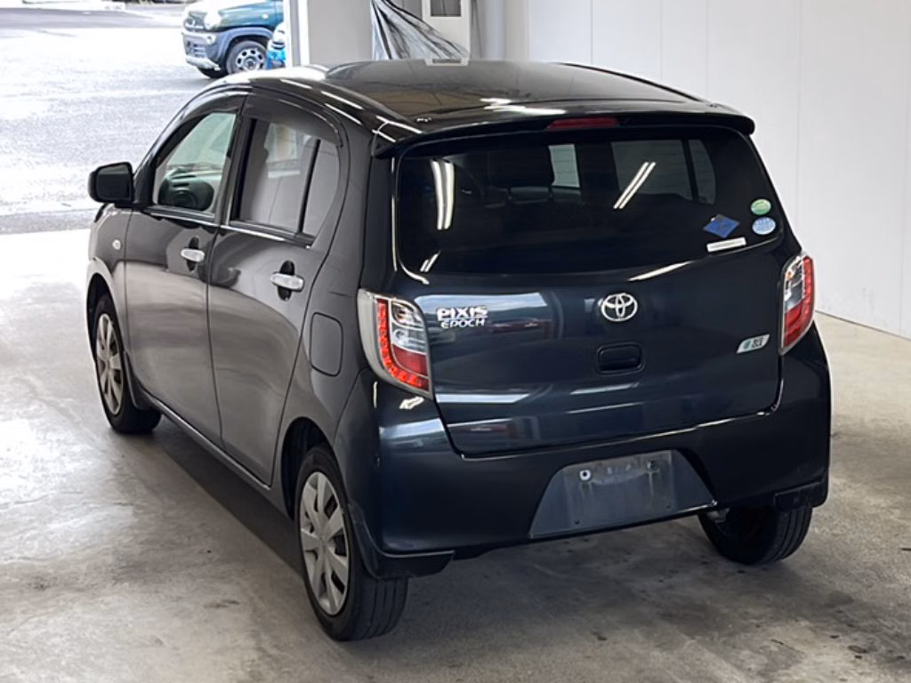 TOYOTA PIXIS EPOCH