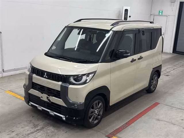 MITSUBISHI DELICA MINI