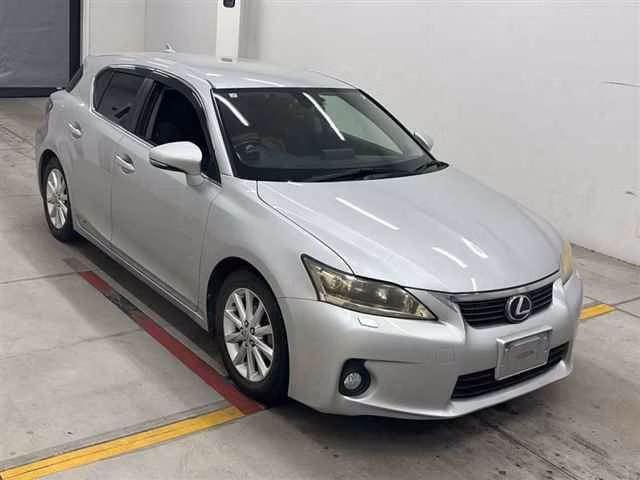 LEXUS CT200H