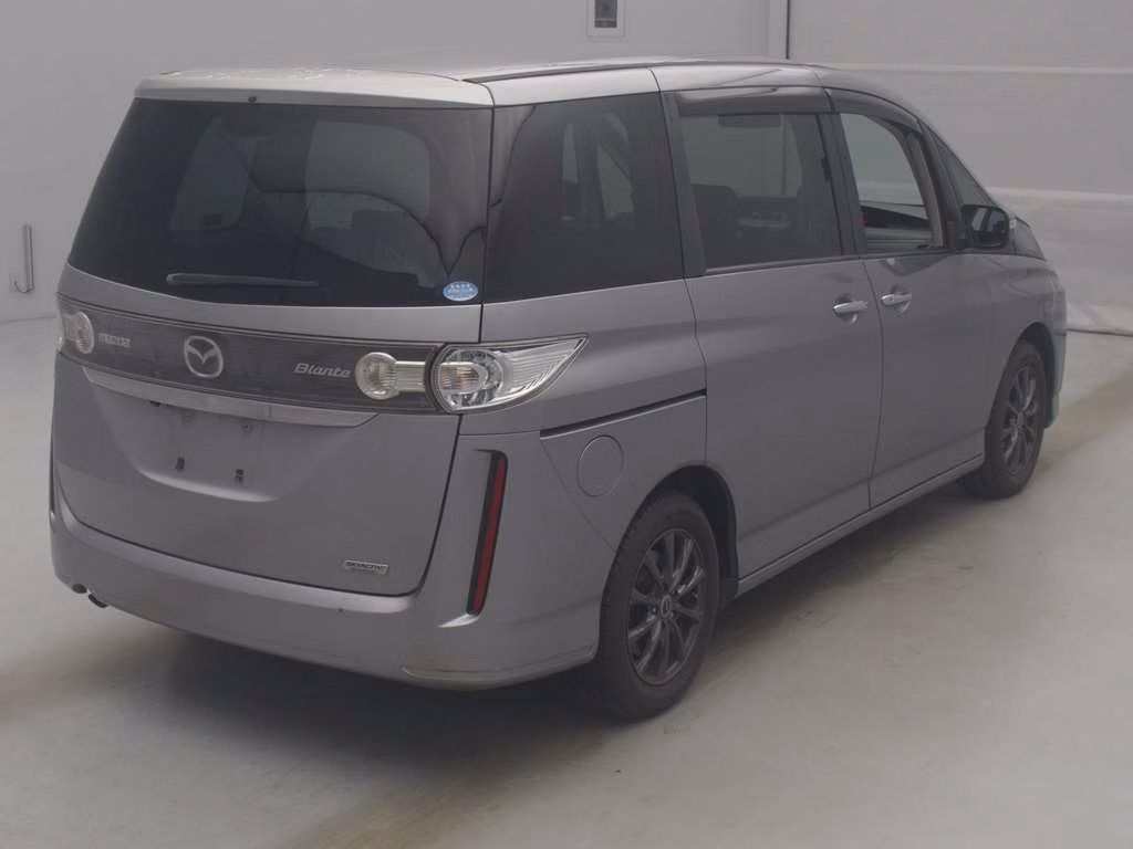 MAZDA BIANTE