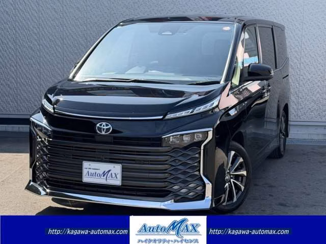 TOYOTA VOXY