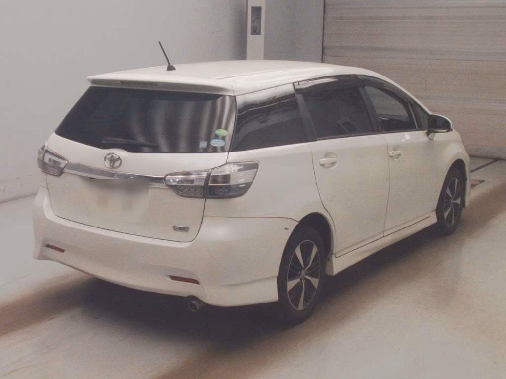 TOYOTA WISH
