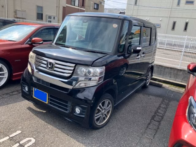 HONDA N-BOX