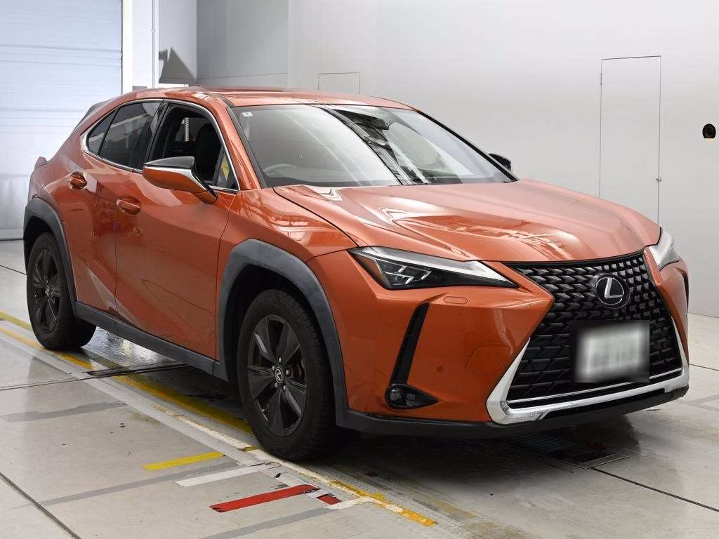 LEXUS UX200