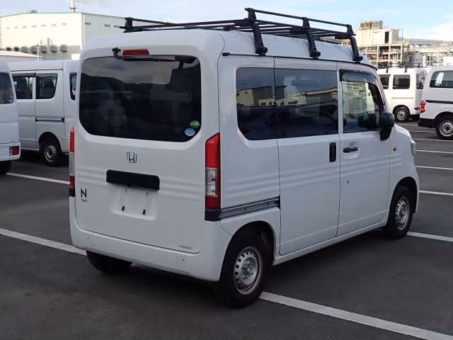 HONDA N-VAN