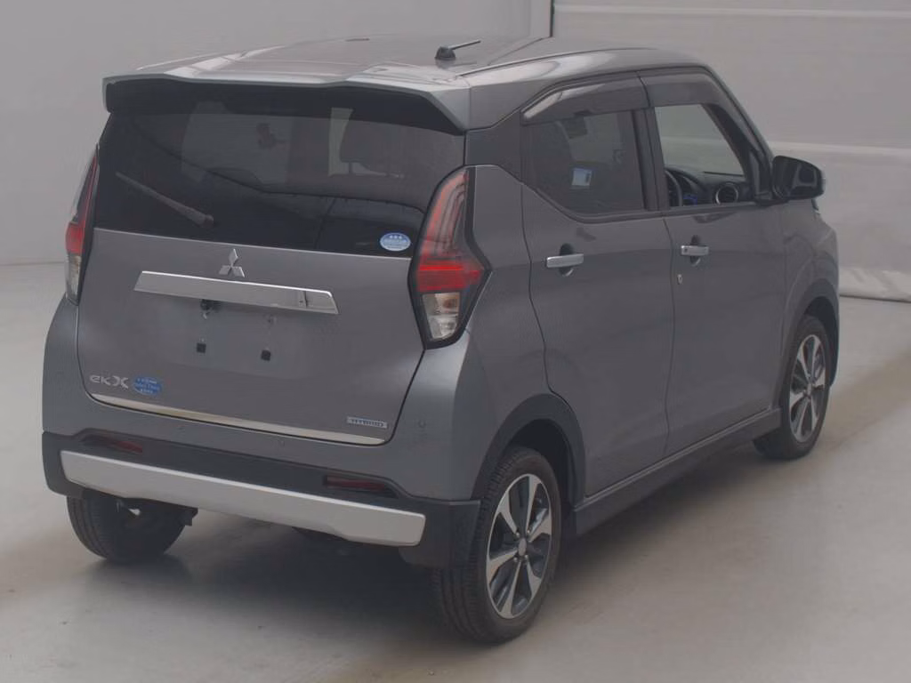 MITSUBISHI EK X