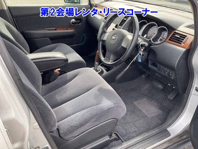 NISSAN TIIDA LATIO