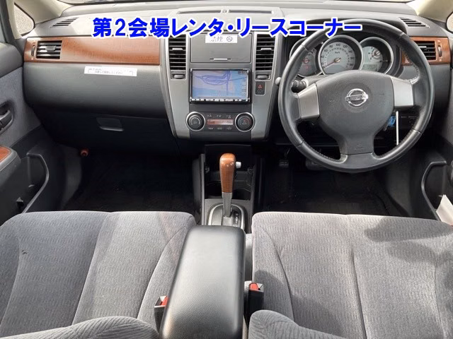 NISSAN TIIDA LATIO