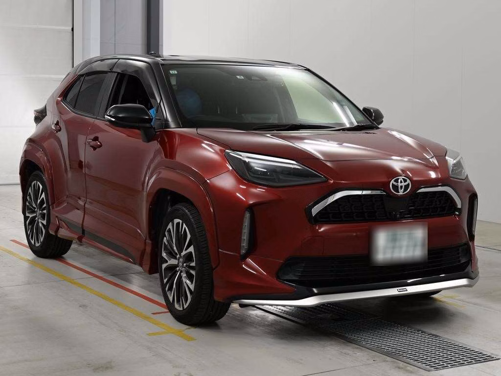 TOYOTA YARIS CROSS
