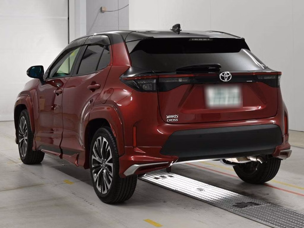 TOYOTA YARIS CROSS