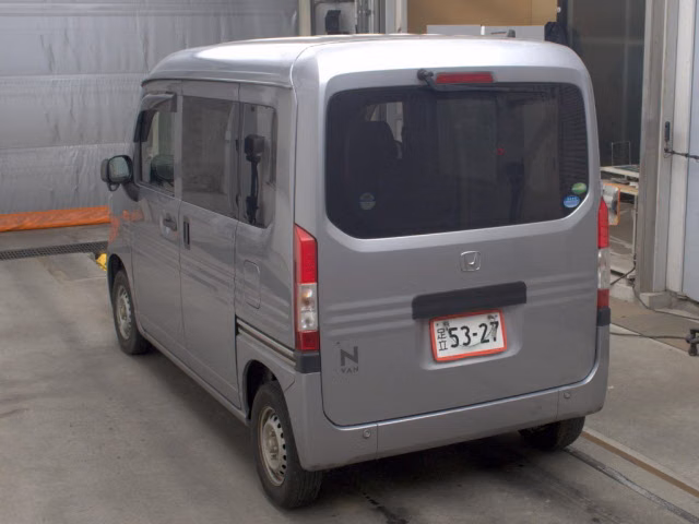 HONDA N-VAN