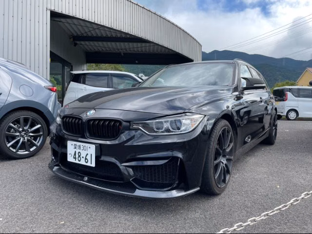 BMW 3-SERIES