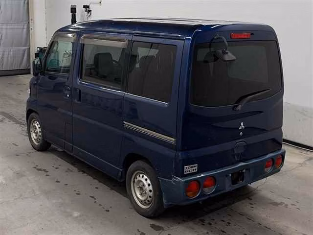 MITSUBISHI TOWN BOX
