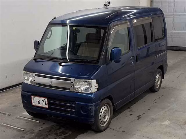 MITSUBISHI TOWN BOX