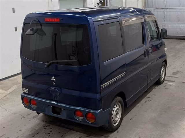 MITSUBISHI TOWN BOX