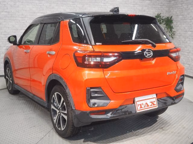 DAIHATSU ROCKY