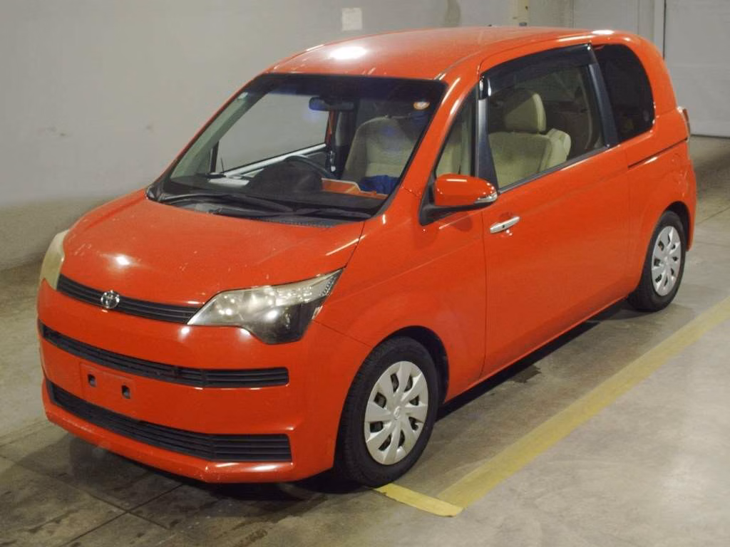 TOYOTA SPADE