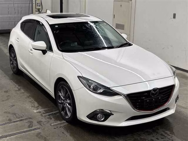 MAZDA AXELA
