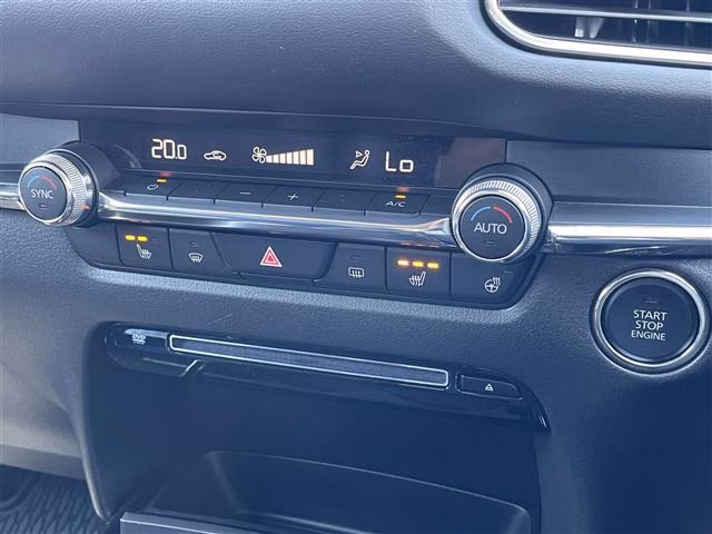 MAZDA CX-30
