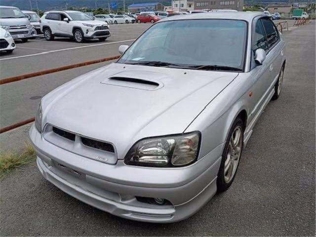 SUBARU LEGACY B4
