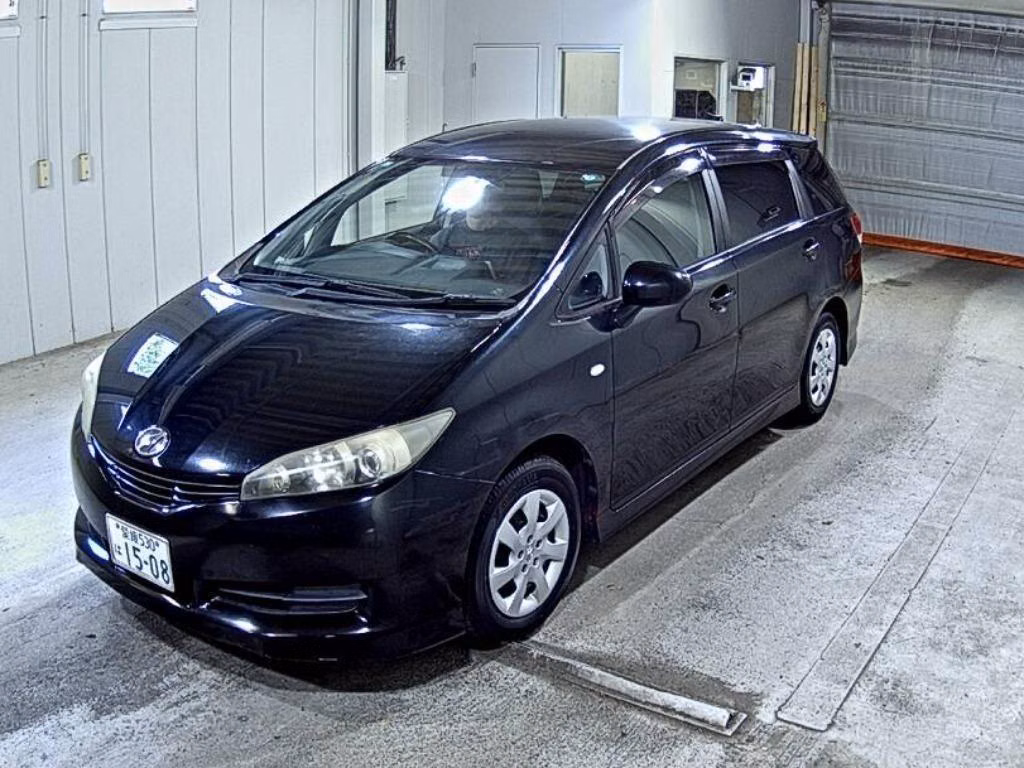 TOYOTA WISH