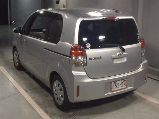 TOYOTA SPADE