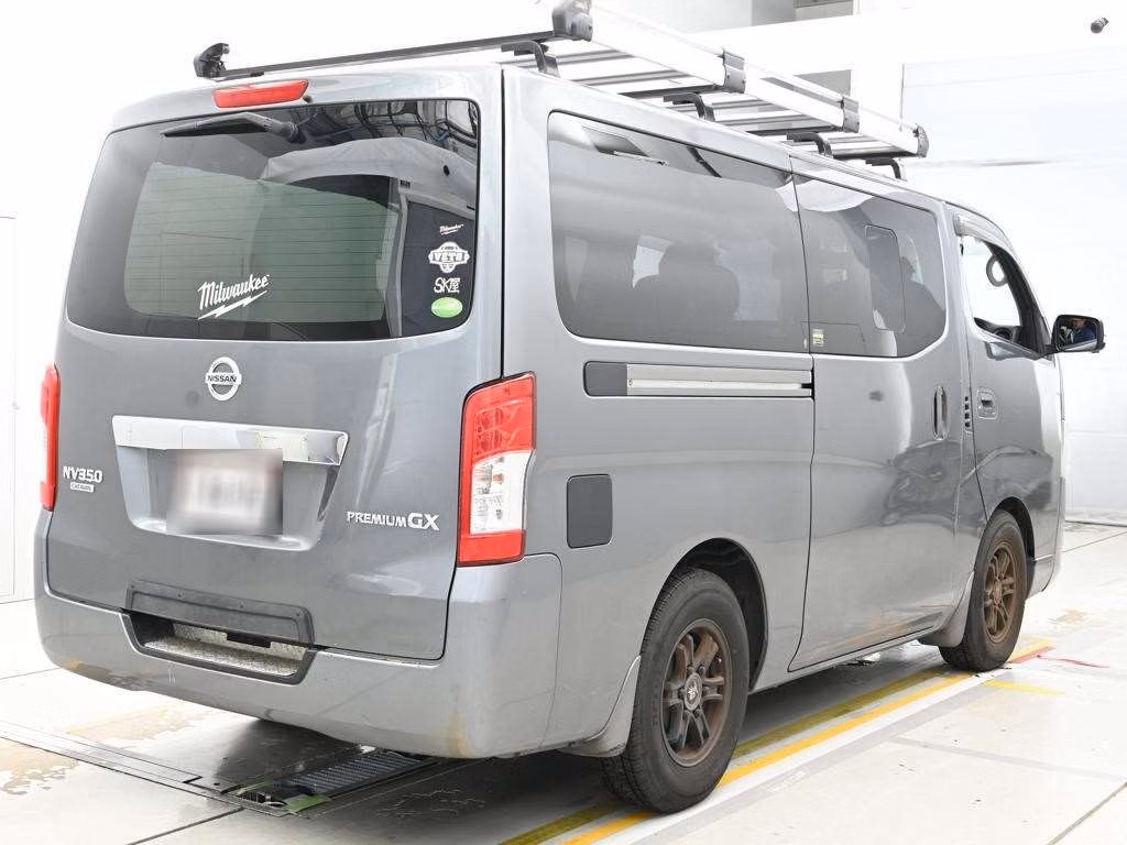 NISSAN NV350 CARAVAN