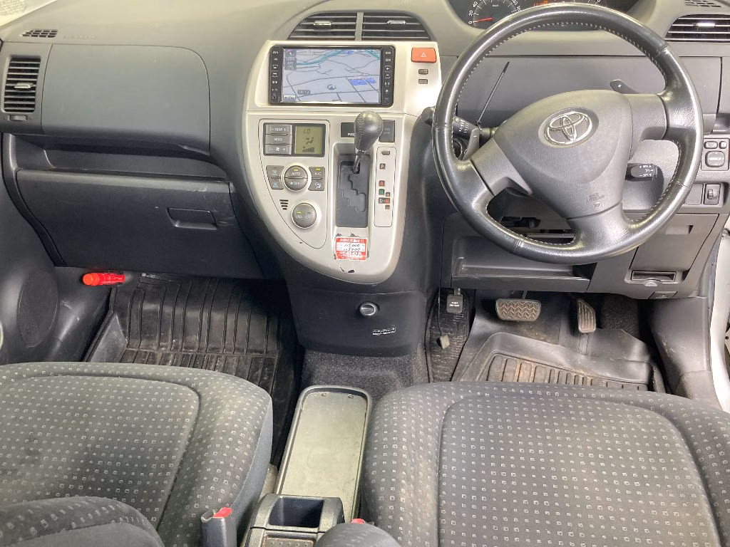 TOYOTA RACTIS