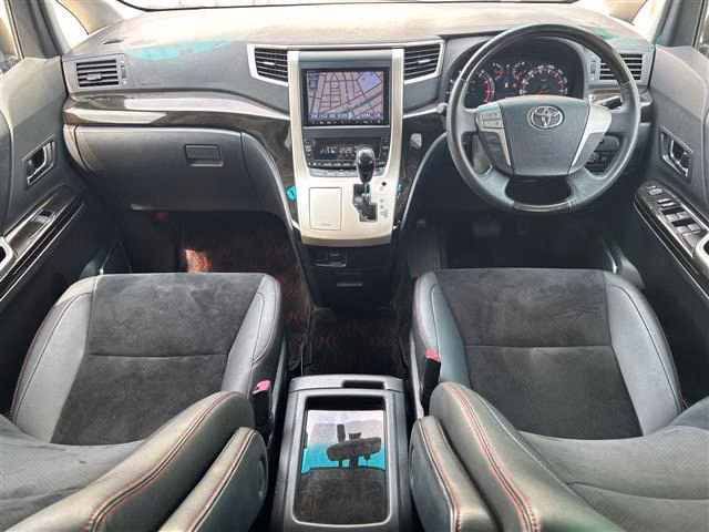 TOYOTA VELLFIRE