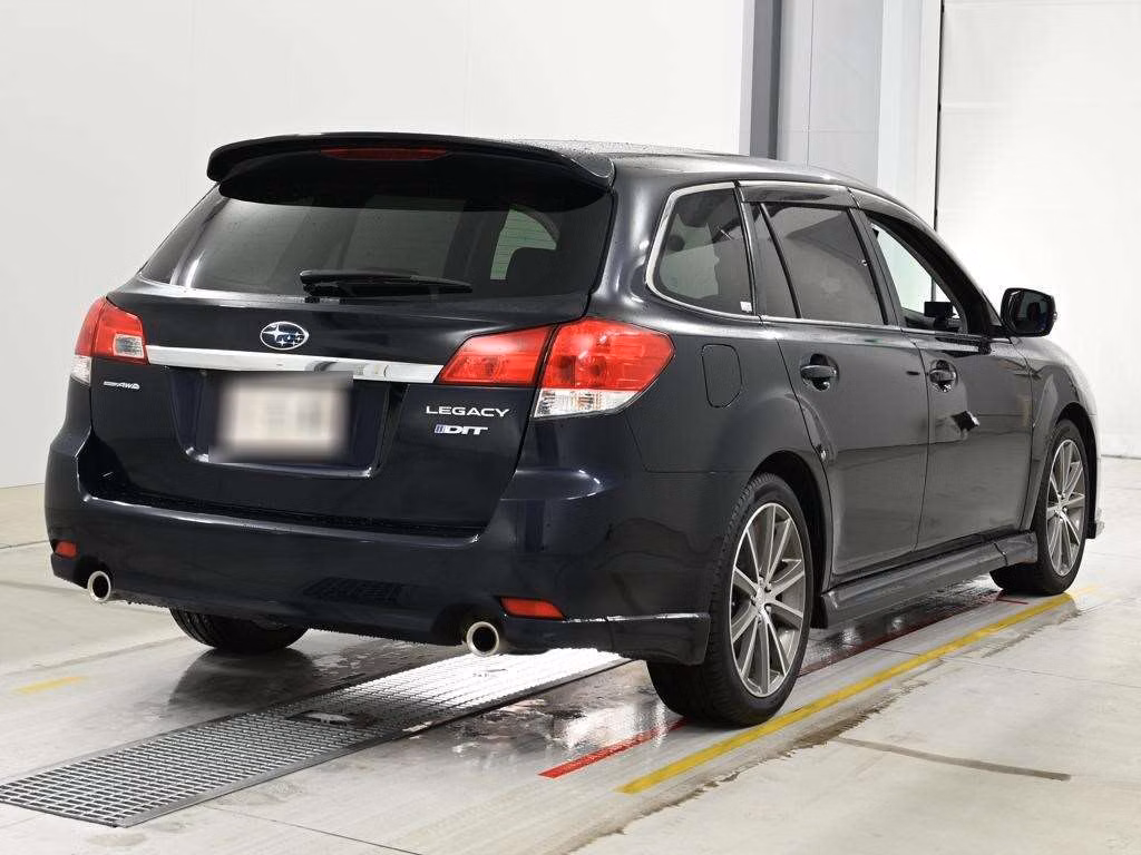 SUBARU LEGACY